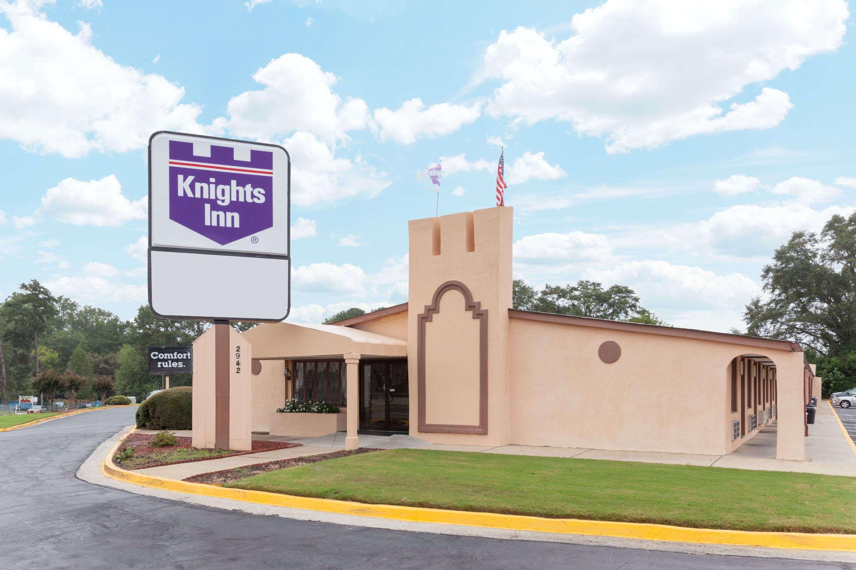 Knights Inn - Tucker Eksteriør bilde